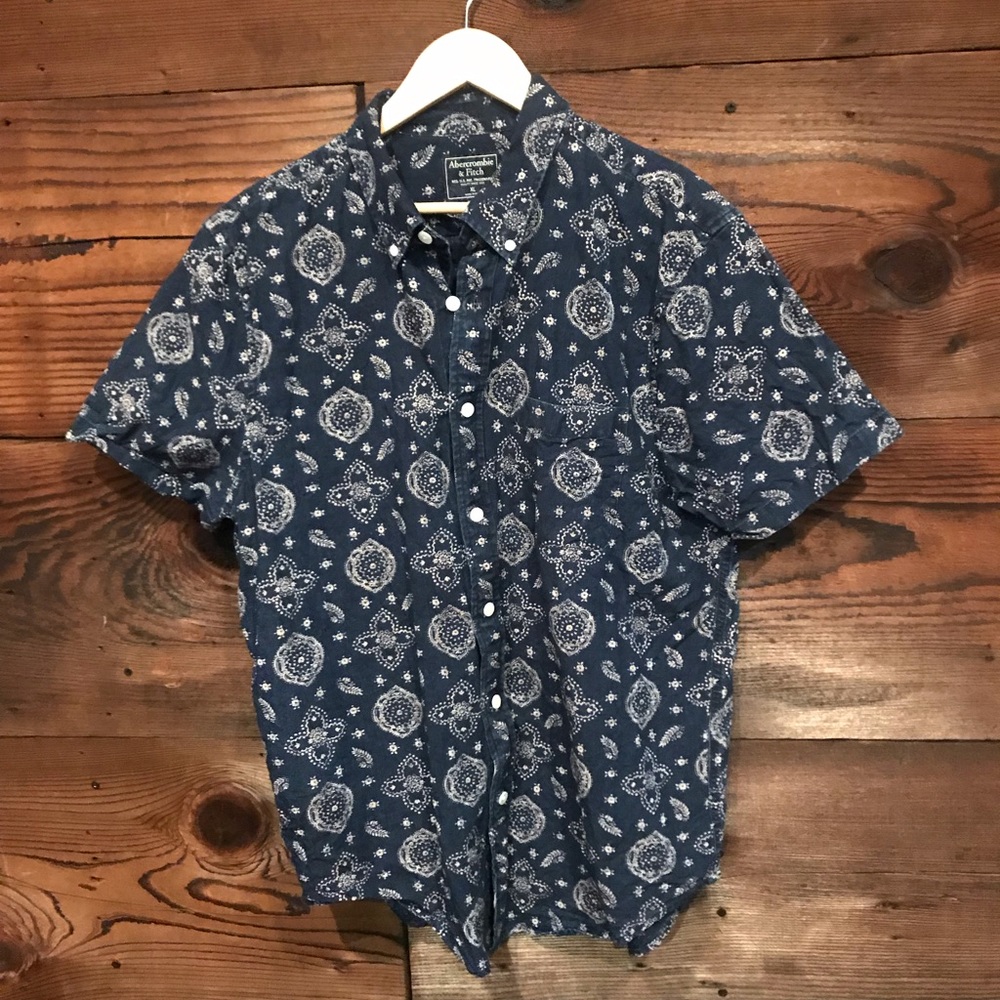Men’s Abercrombie & Fitch Shi…